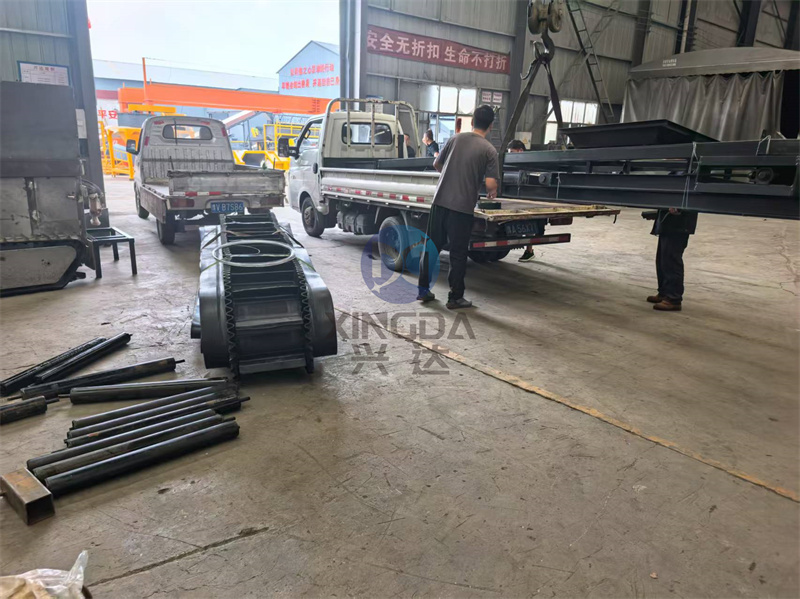 �л����豸Ƥ�����ͻ������ֳ�